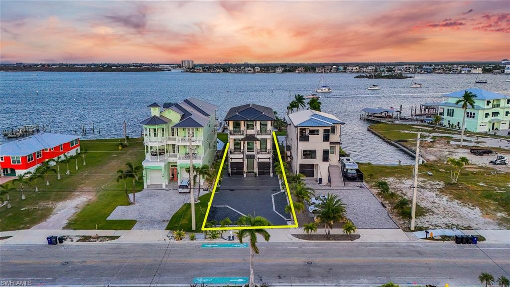 441 Estero BLVD