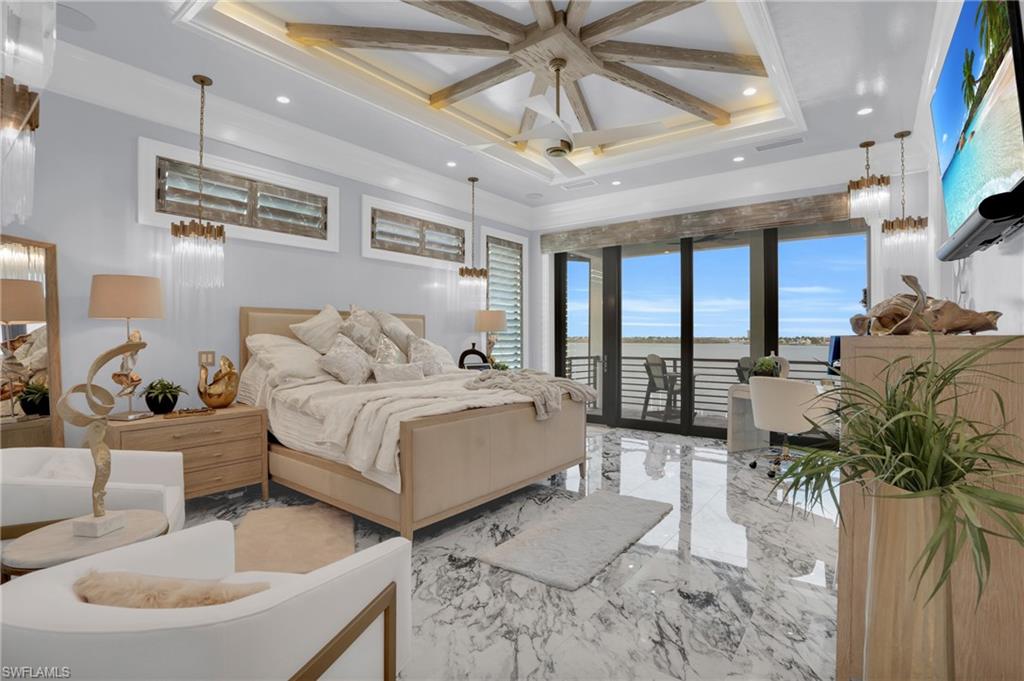 441 Estero BLVD