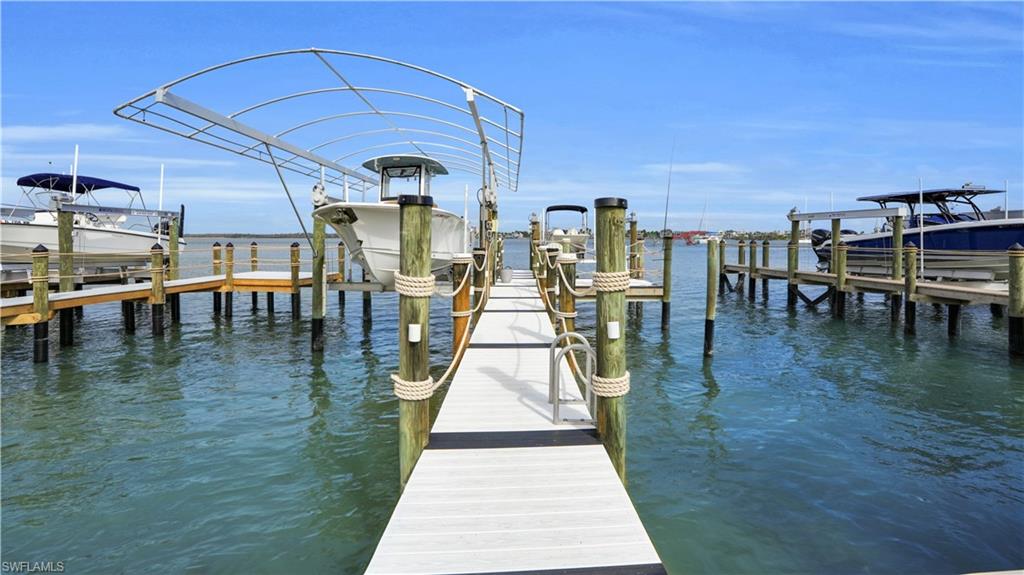 441 Estero BLVD