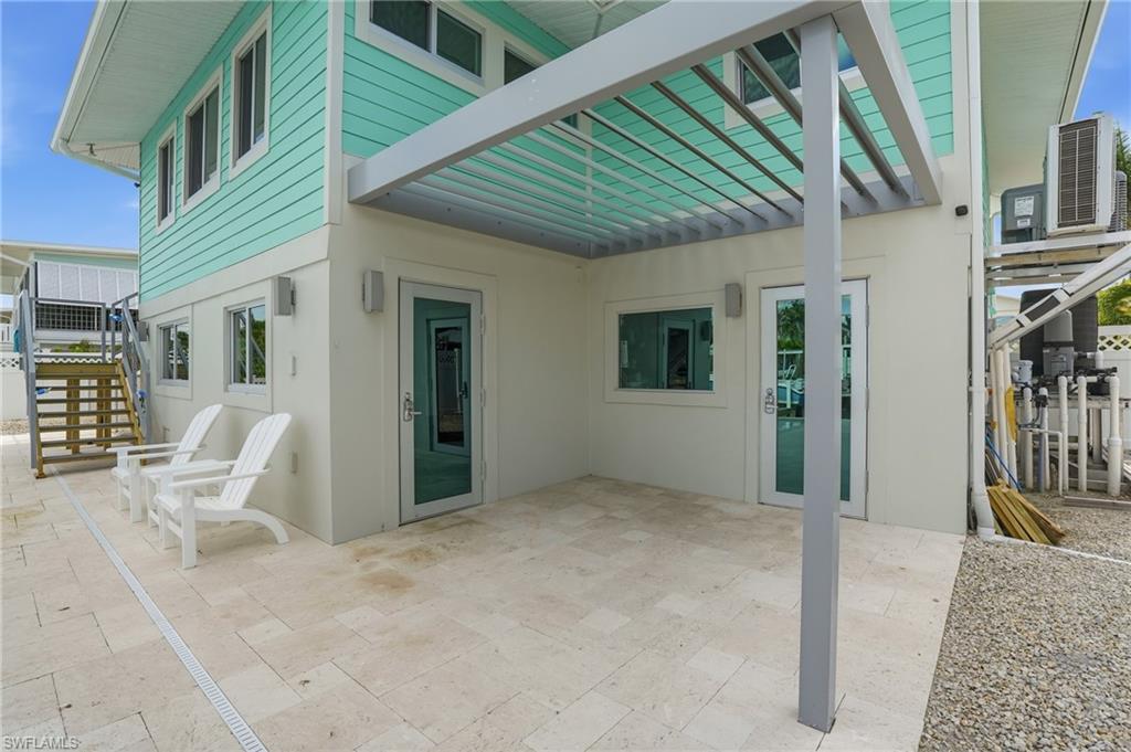 7 Avenida Carita