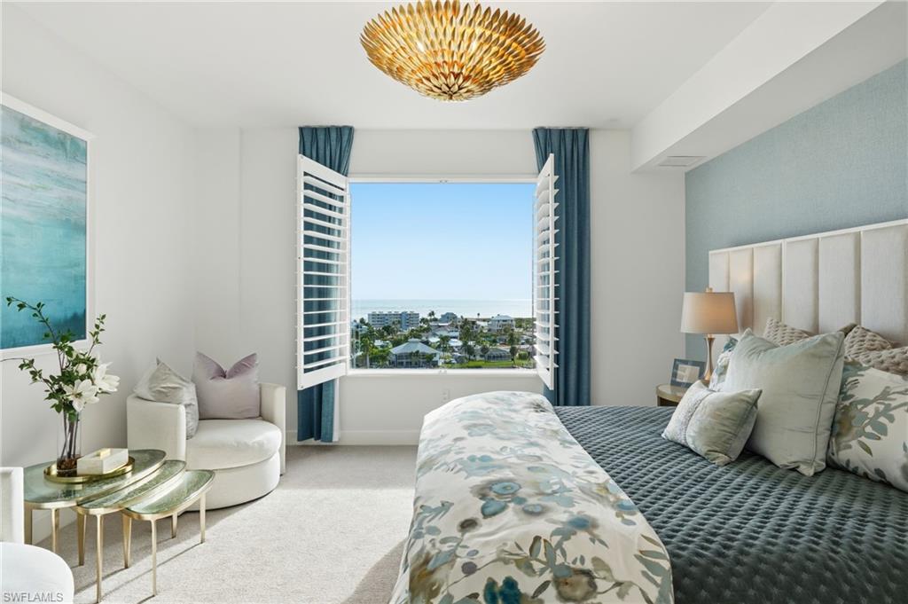 4142 Bay Beach LN 904