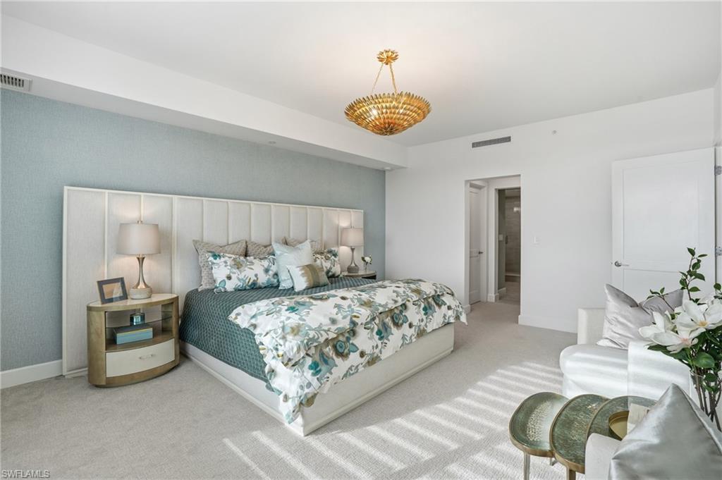 4142 Bay Beach LN 904