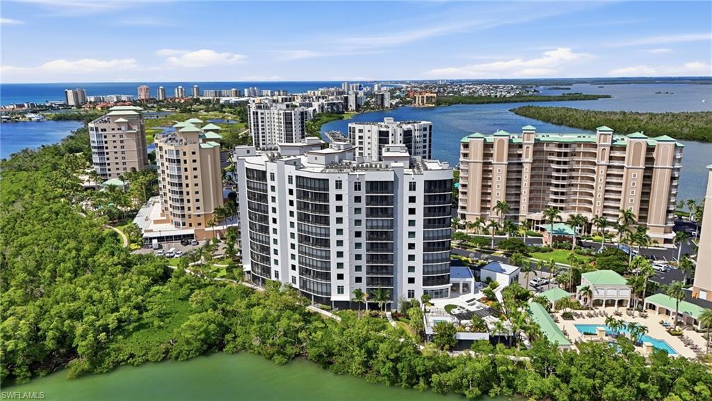 4142 Bay Beach LN 904