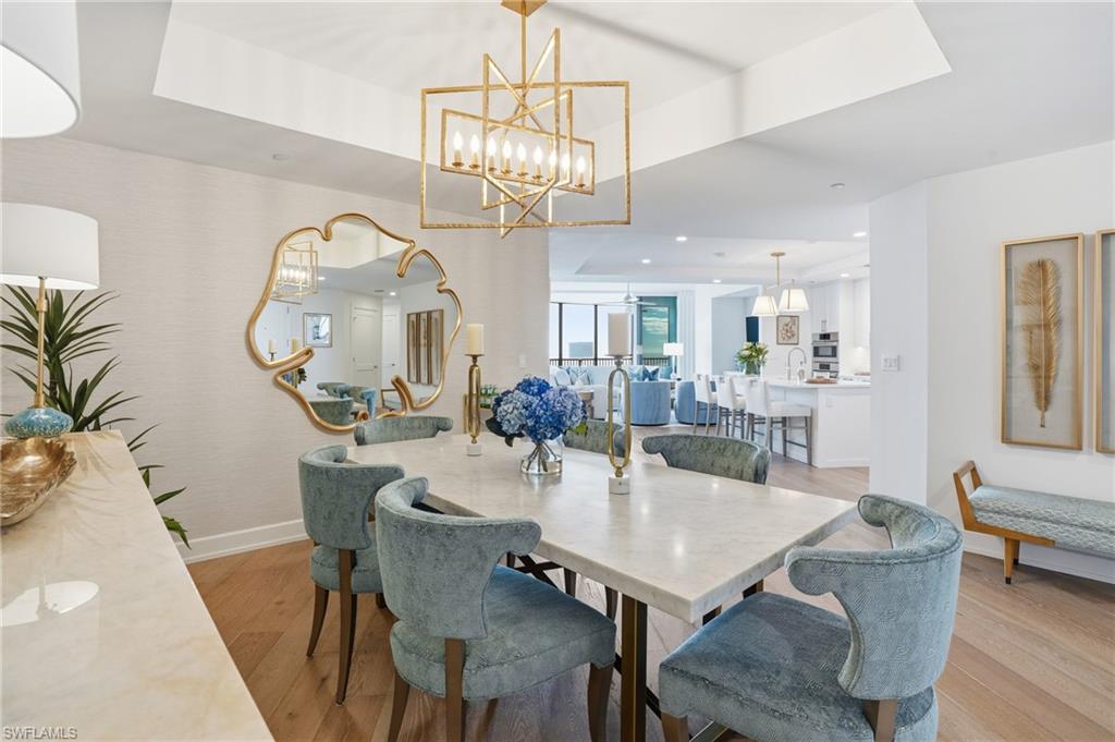 4142 Bay Beach LN 904