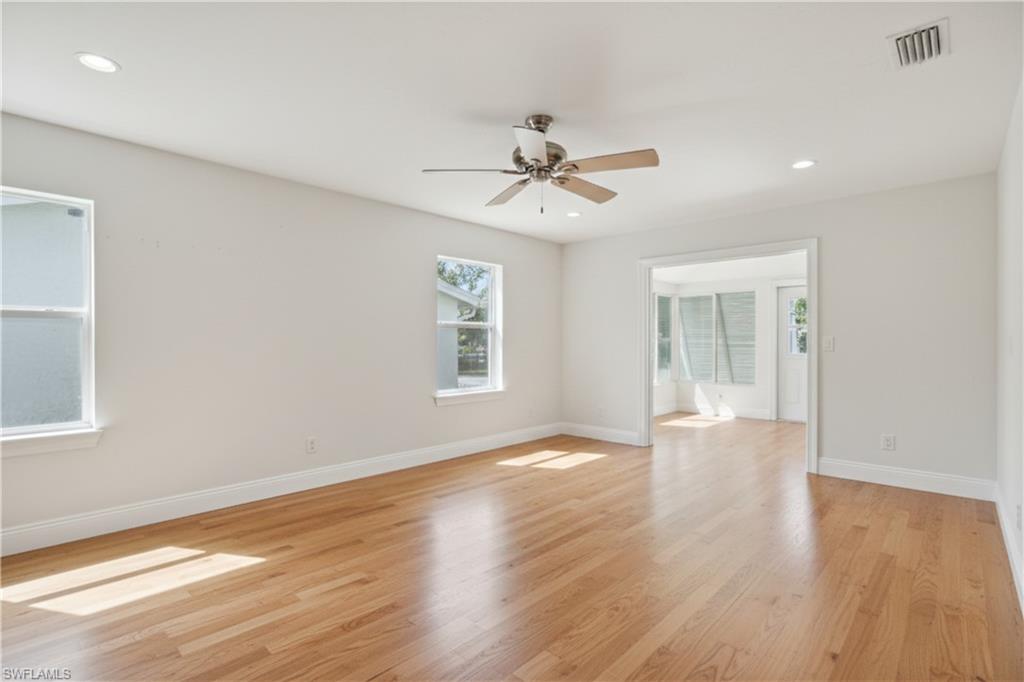 193 Hibiscus DR
