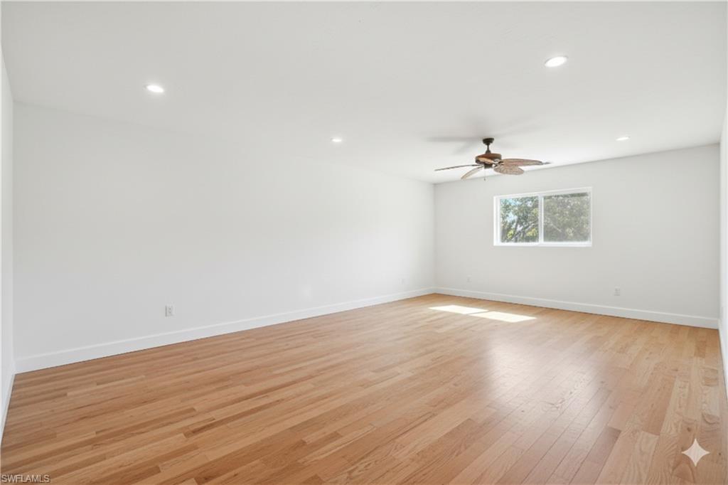 193 Hibiscus DR