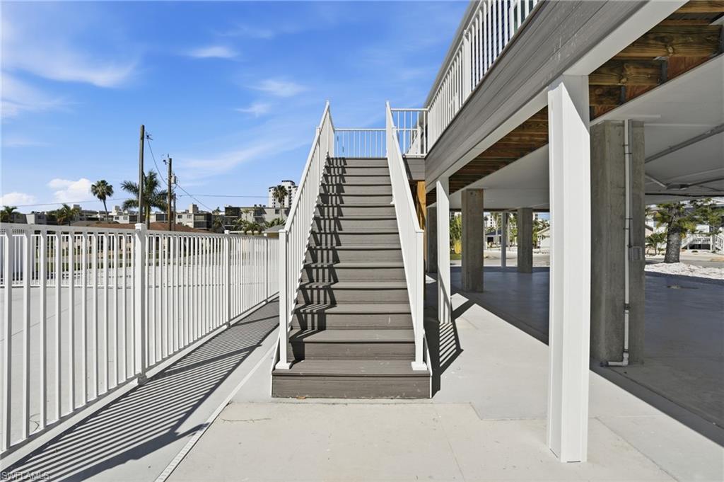 1 Fairview BLVD