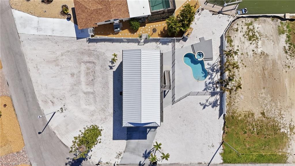 1 Fairview BLVD