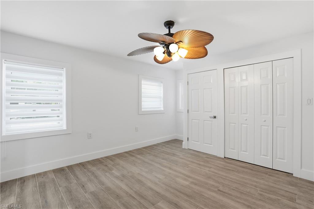 266 Curlew ST