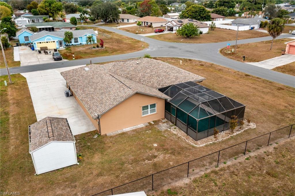 401 Candlewick CIR E