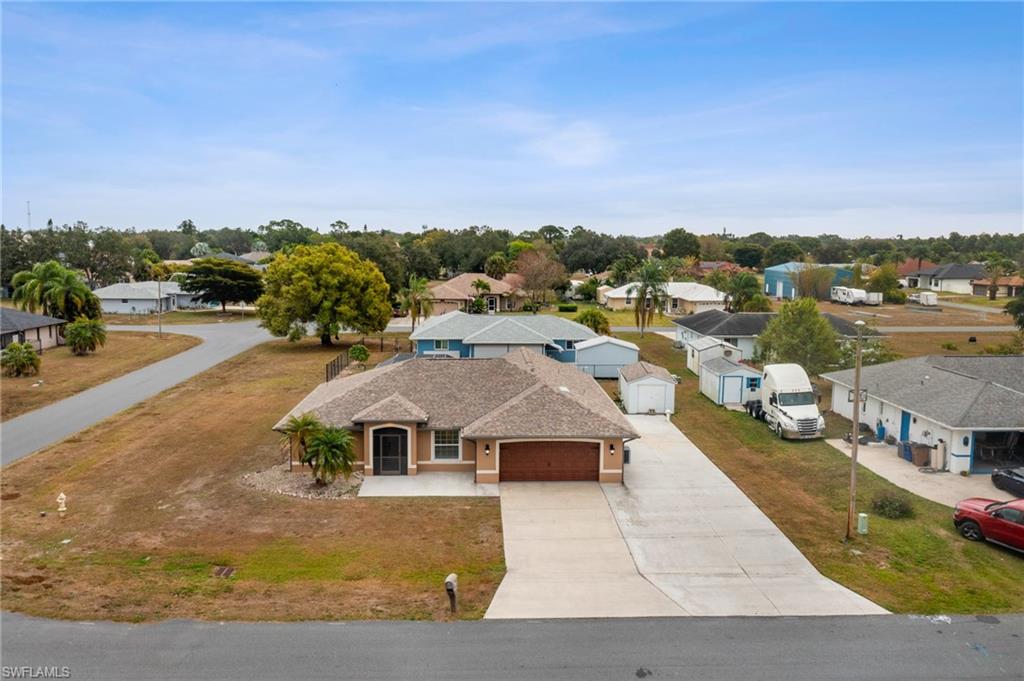 401 Candlewick CIR E