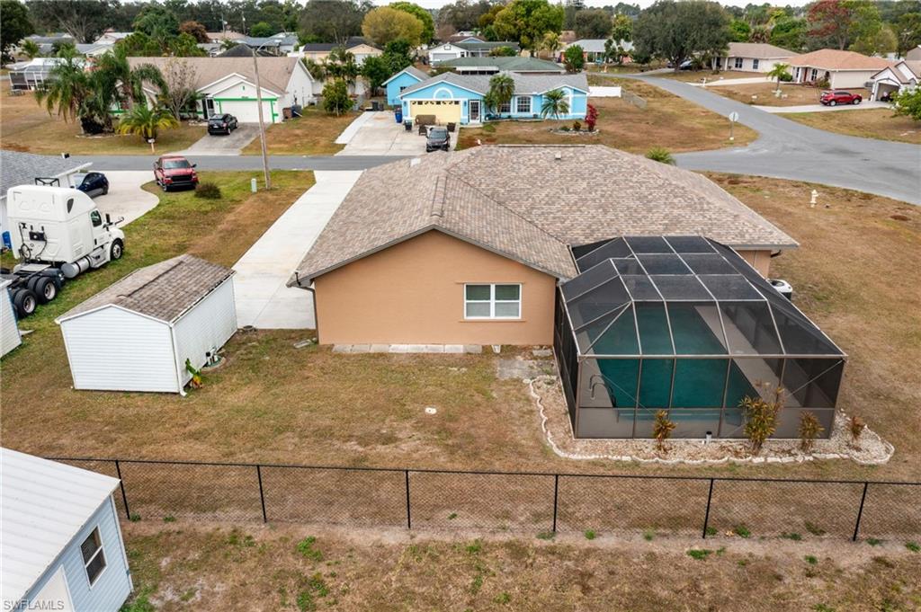 401 Candlewick CIR E