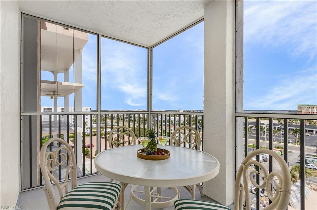 7146 Estero BLVD 816