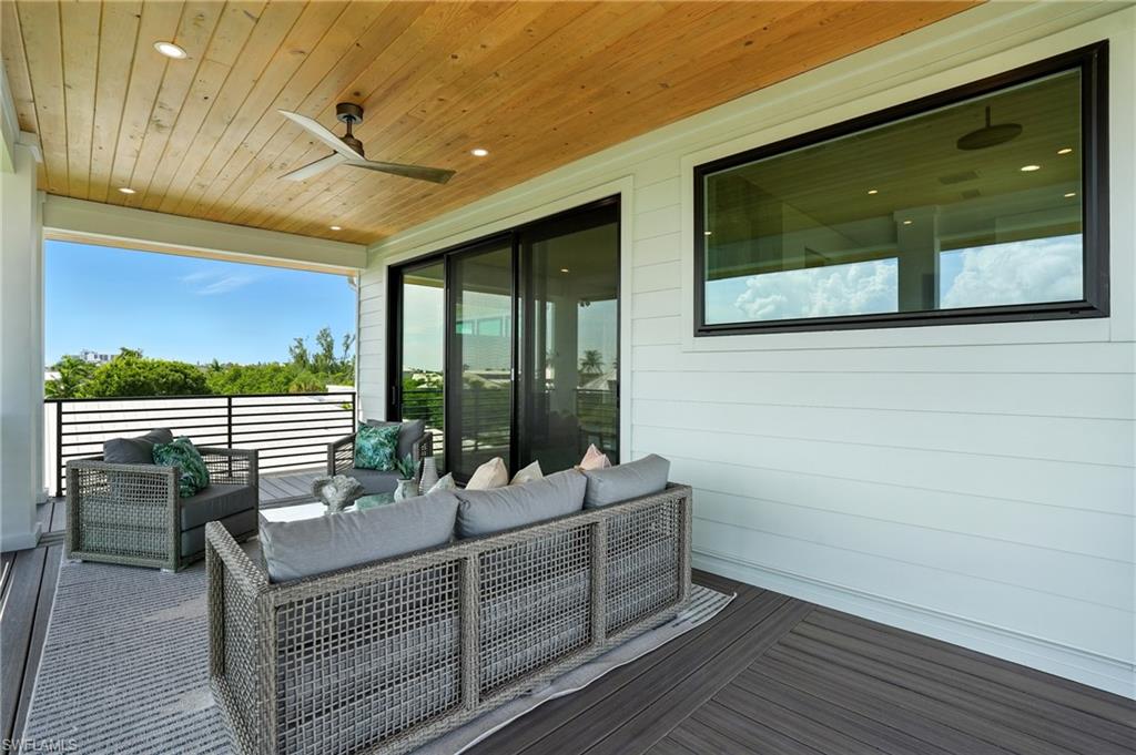 306 Seminole WAY