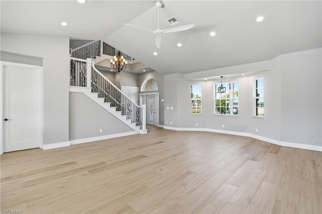 132 Egret ST