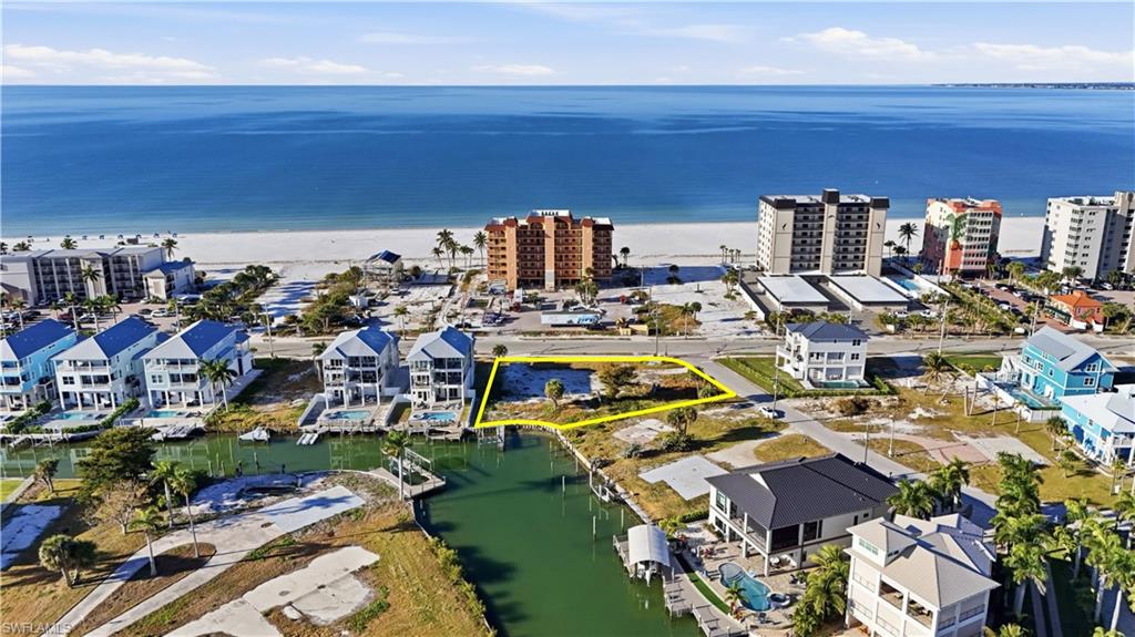 601 Estero BLVD