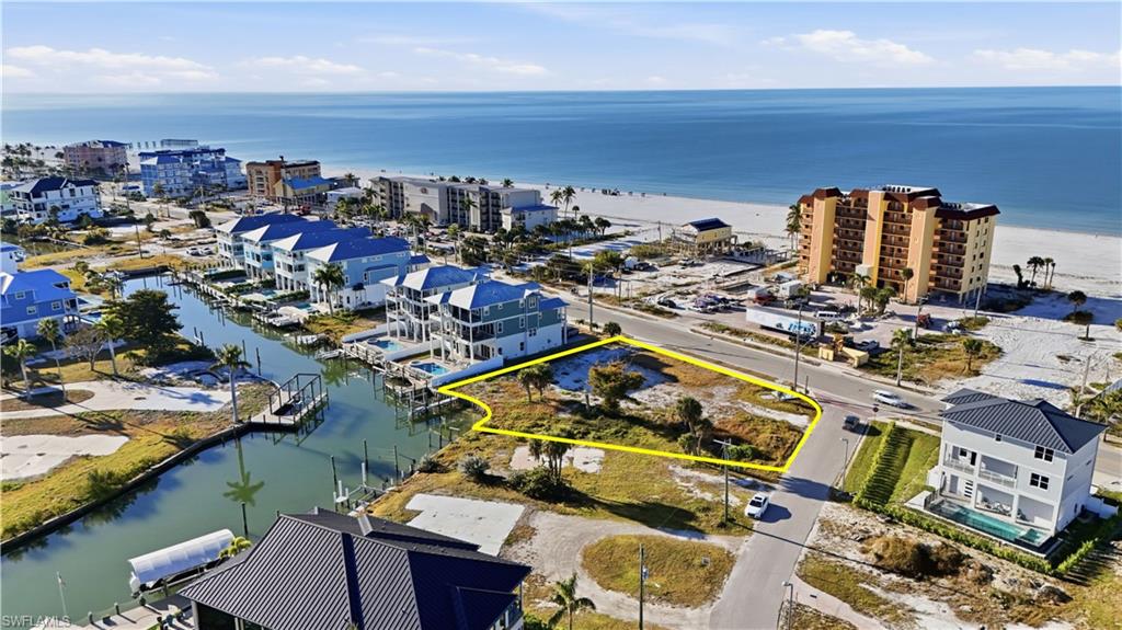 601 Estero BLVD