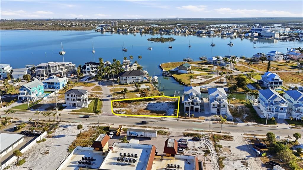 601 Estero BLVD