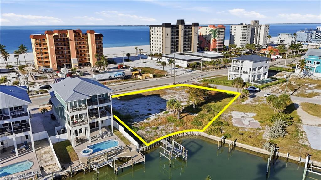 601 Estero BLVD