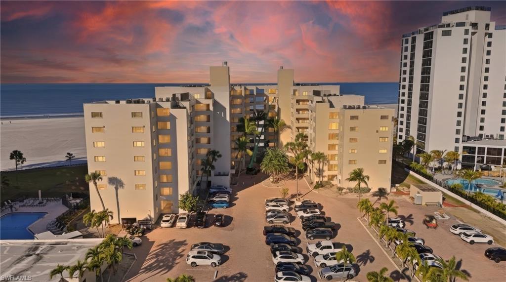 6662 Estero BLVD 508