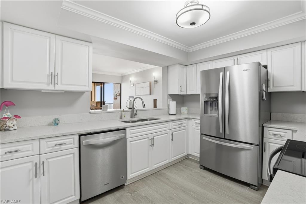 6662 Estero BLVD 508