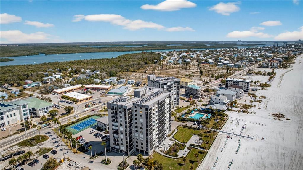 2800 Estero BLVD # 1003