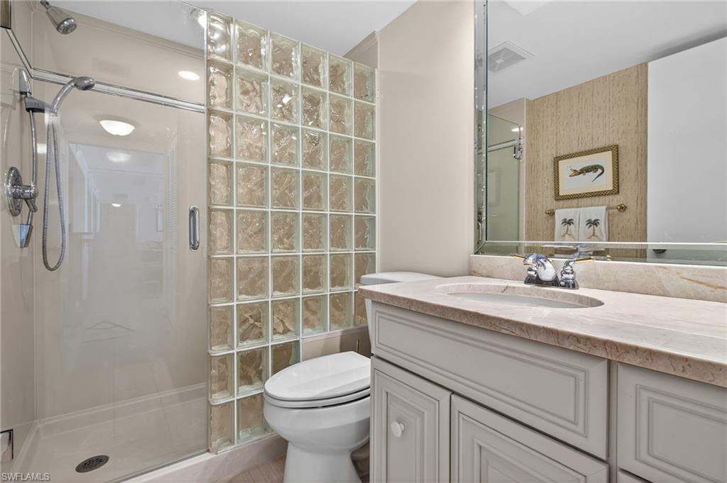 2800 Estero BLVD # 1003