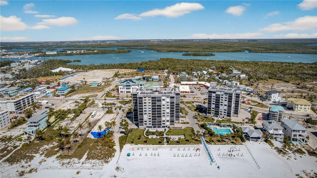 2800 Estero BLVD # 1003