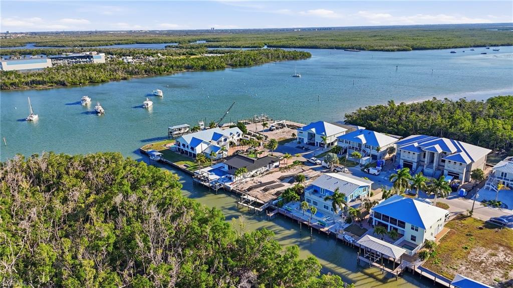265 Tropical Shores WAY