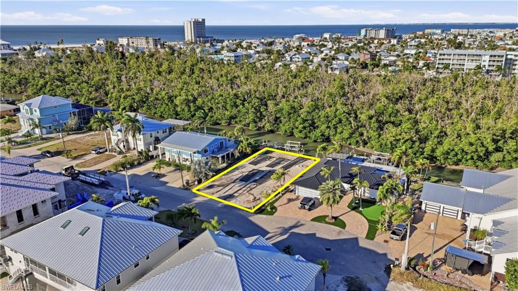 265 Tropical Shores WAY