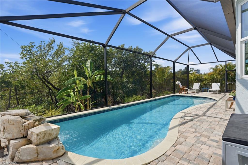 26 Fairview BLVD