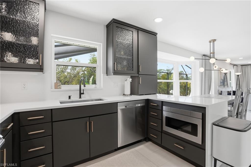 26 Fairview BLVD