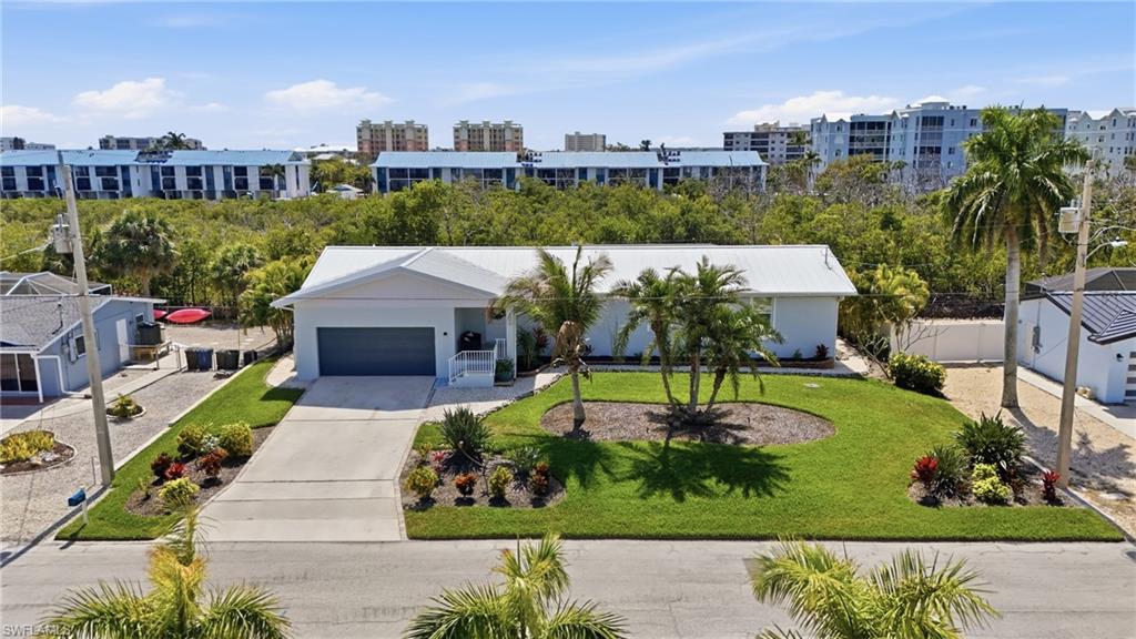 26 Fairview BLVD