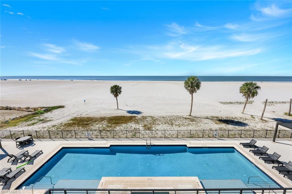 6230 Estero BLVD 201