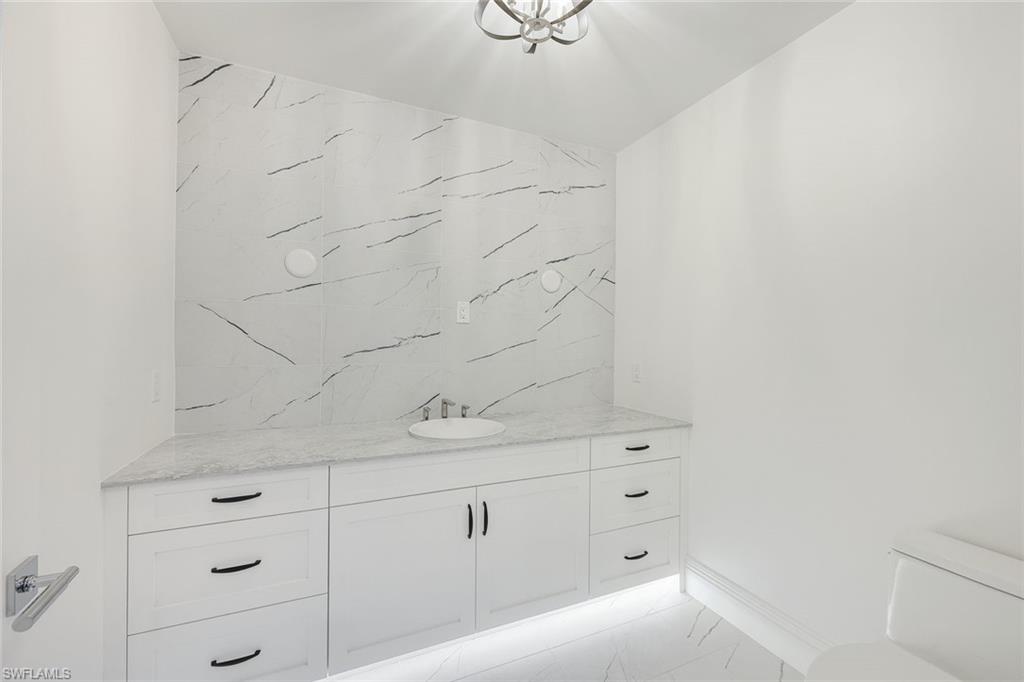 6230 Estero BLVD 201