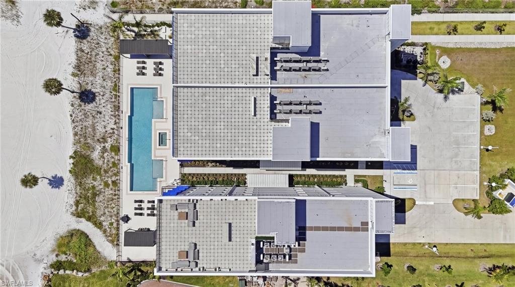 6230 Estero BLVD 201