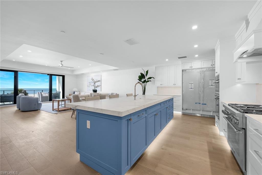 6230 Estero BLVD 201