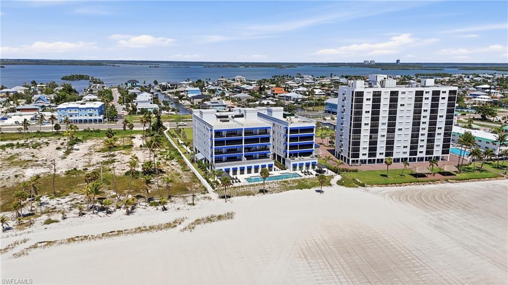 6230 Estero BLVD 201