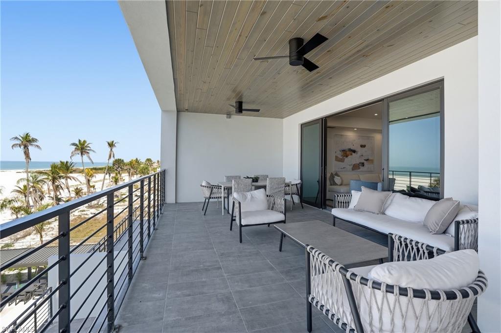 6230 Estero BLVD 202