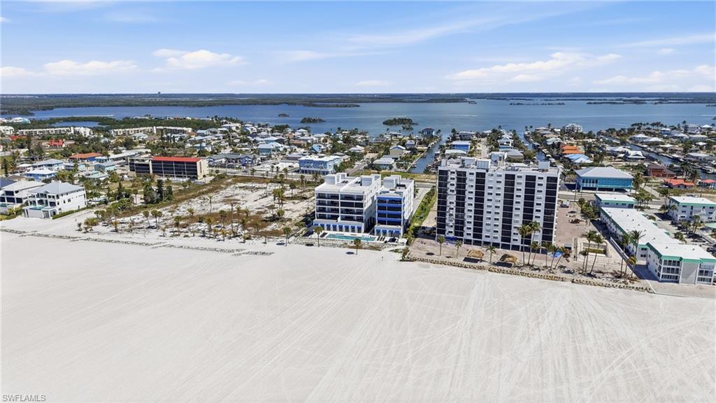 6230 Estero BLVD 202