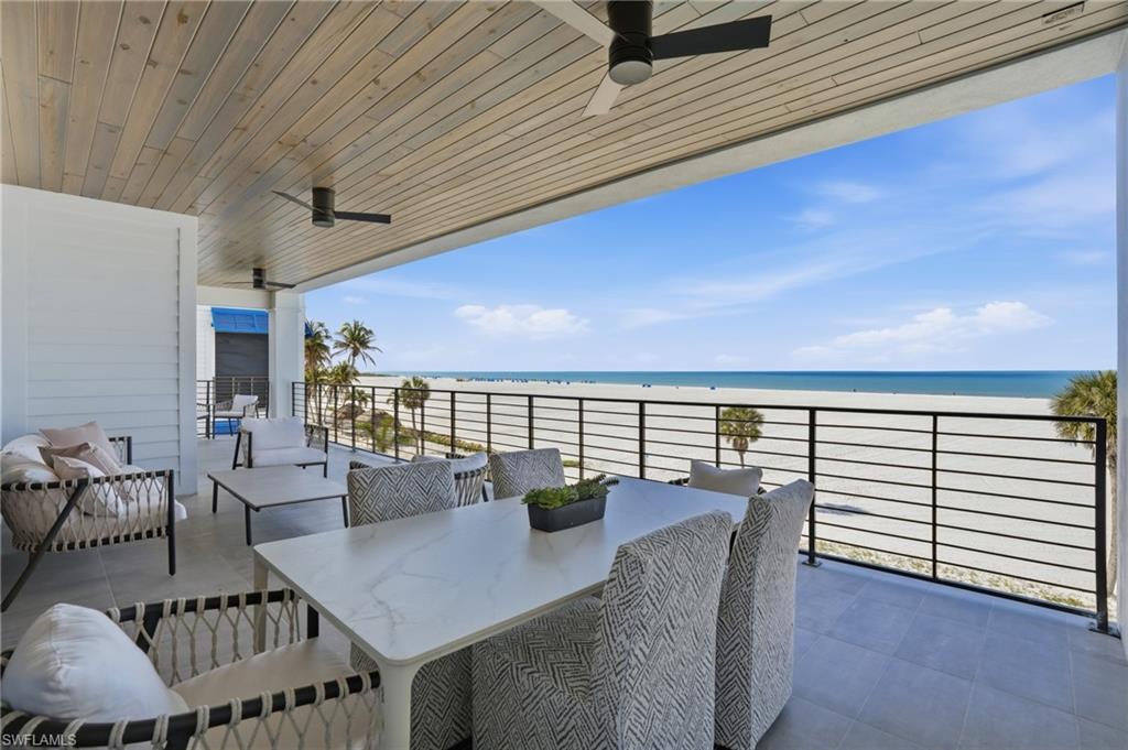 6230 Estero BLVD 202