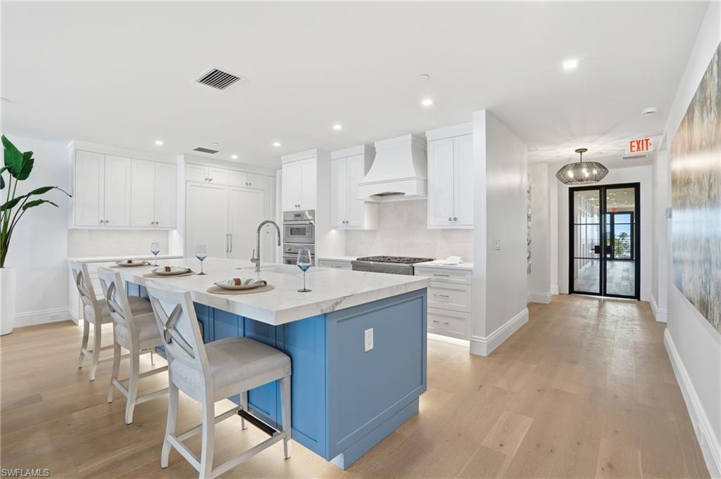 6230 Estero BLVD 202