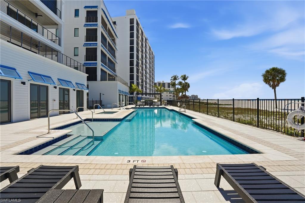 6230 Estero BLVD 202