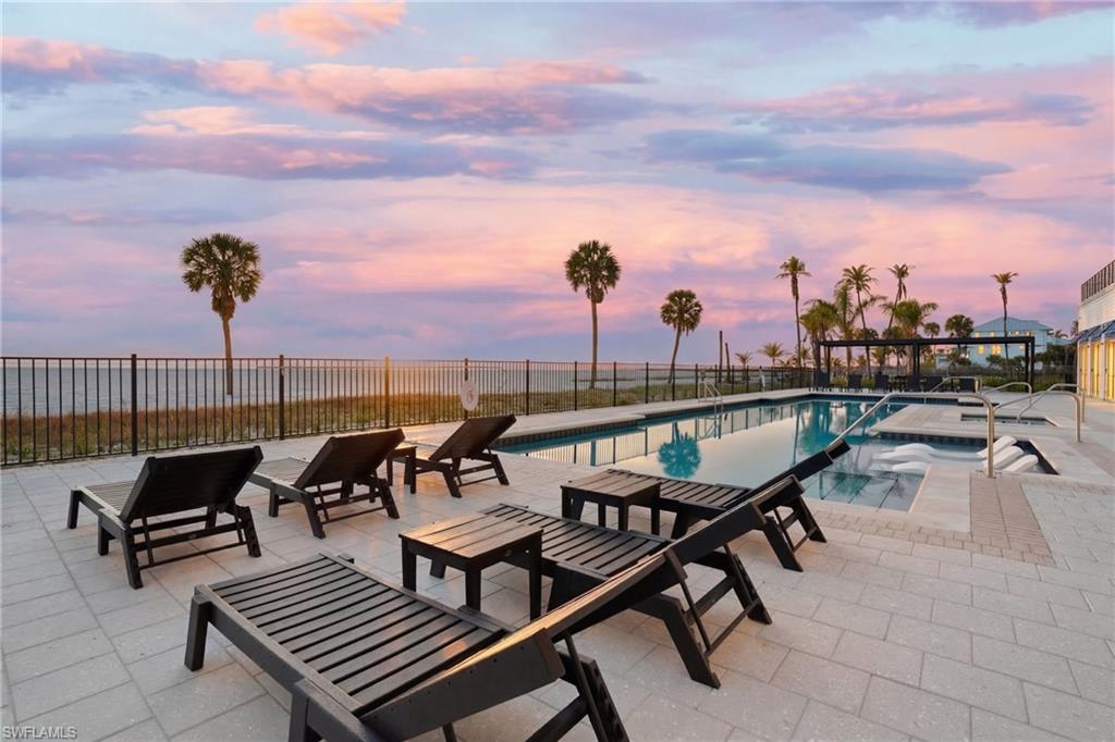 6230 Estero BLVD 202