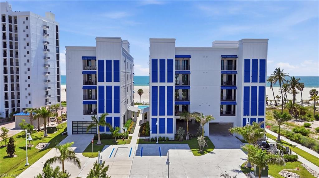 6230 Estero BLVD 202