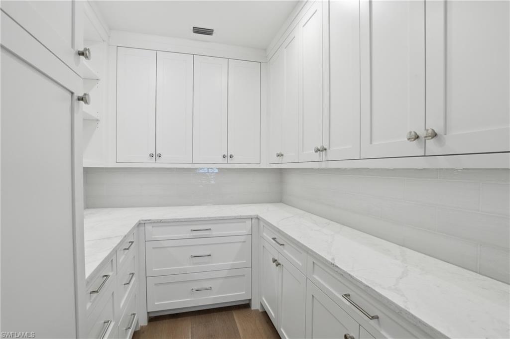 6230 Estero BLVD 202