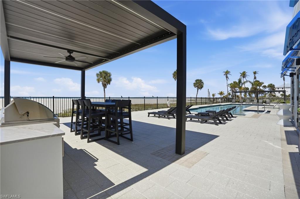 6230 Estero BLVD 101