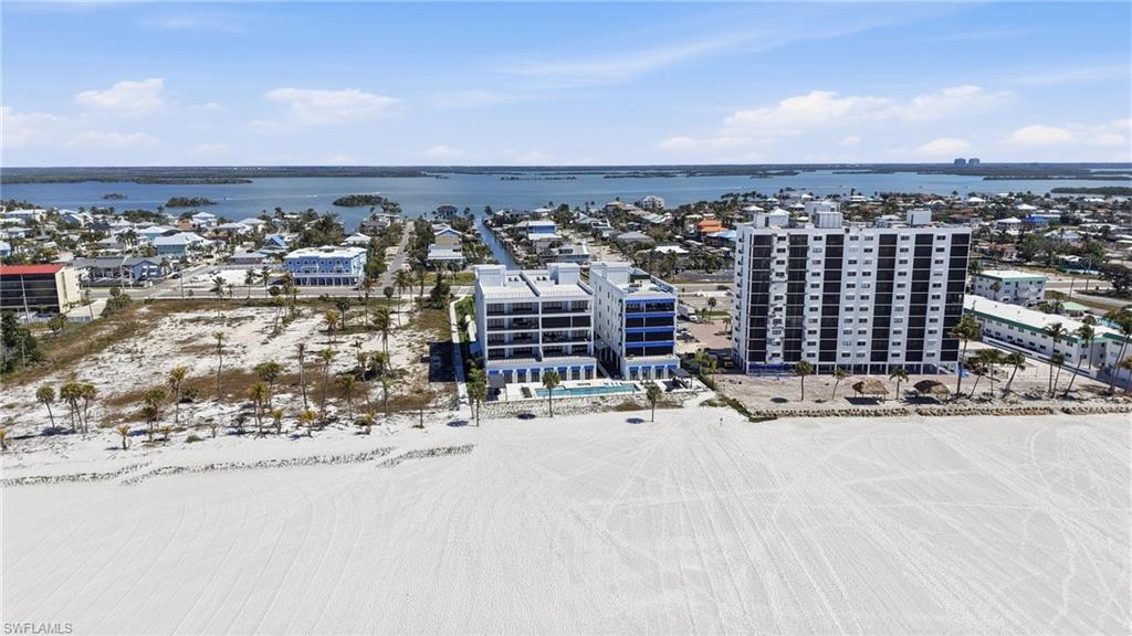 6230 Estero BLVD 101