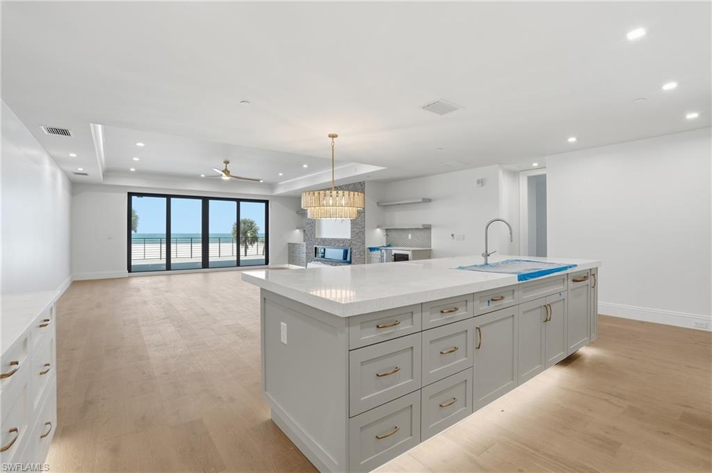 6230 Estero BLVD 101