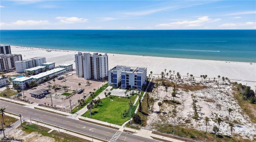 6230 Estero BLVD 101